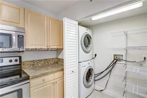 Foto del edificio - 609 E Sheridan St