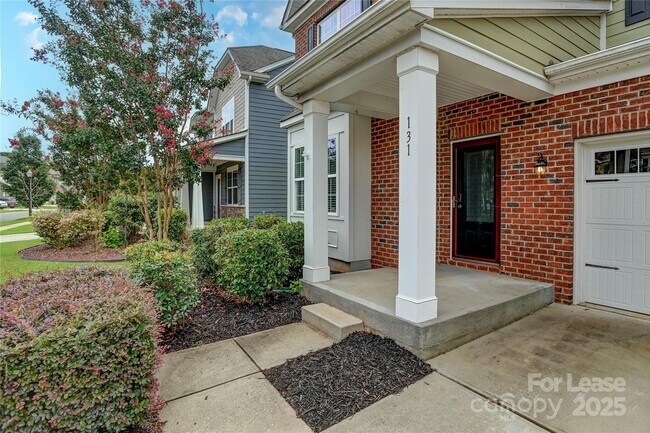Building Photo - 131 Cherry Bark Dr
