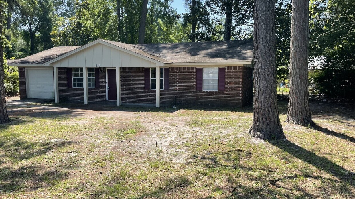 Primary Photo - Home For Rent