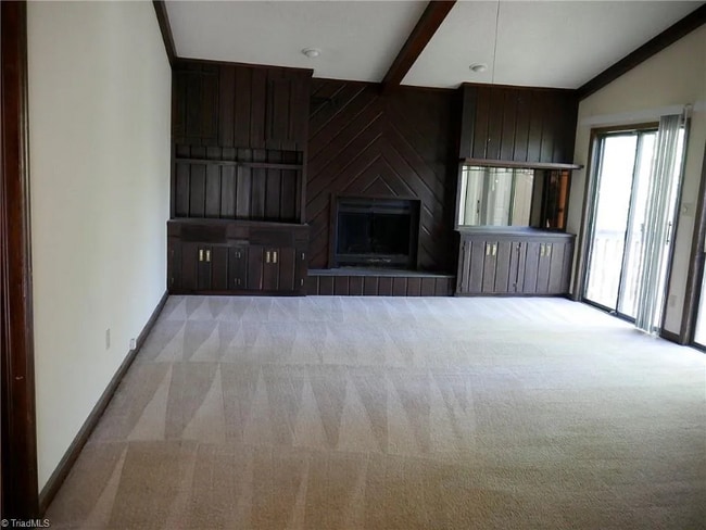Building Photo - 704 Aspen Trail