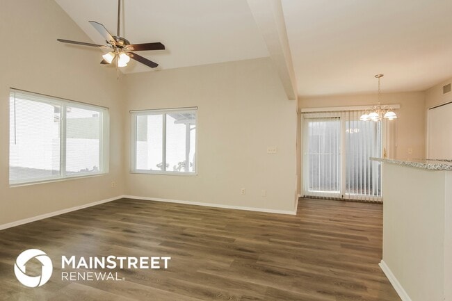 Building Photo - 6713 W Aire Libre Ave