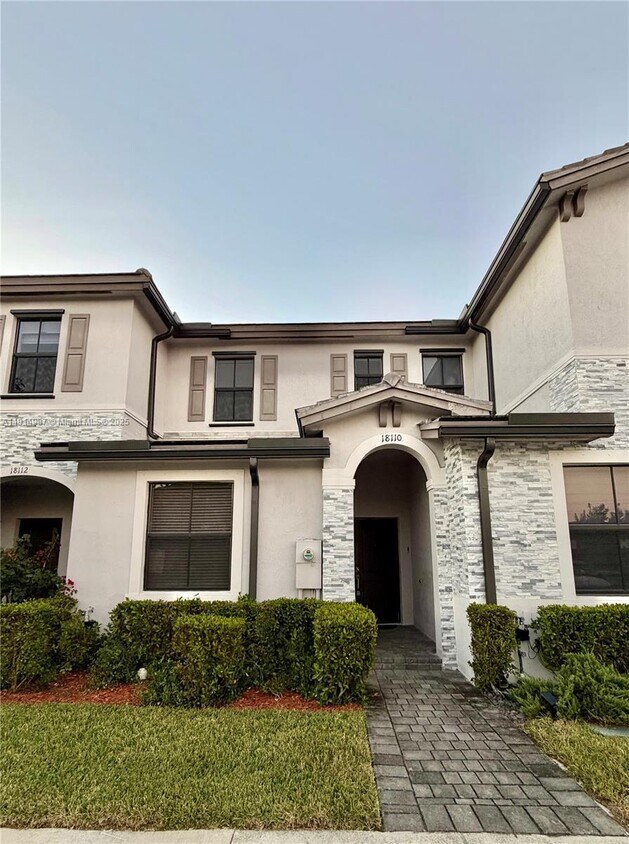 Foto principal - 18110 SW 148th Rd