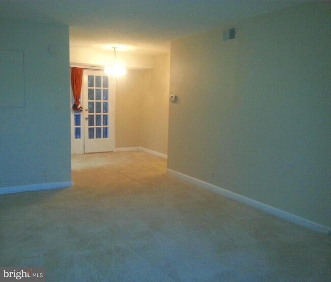 Foto del edificio - 4862 S 28th St