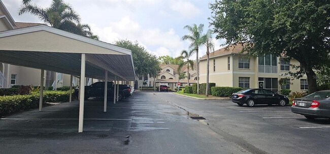 Foto del edificio - 8355 Glen Rose Way