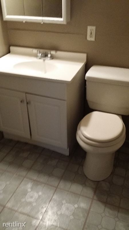 Foto del edificio - 3 br, 1.5 bath House - 2100 LARKMOOR ST