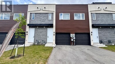 Building Photo - 5921 BENTLEY Cmn