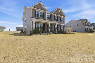 Building Photo - 1136 Ashe Mdw Dr