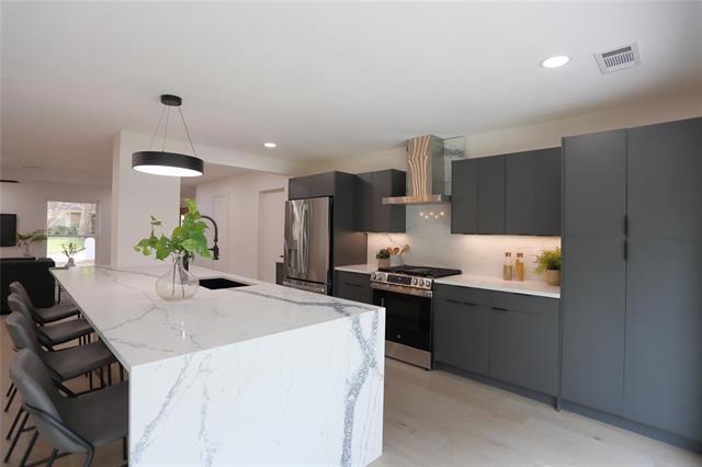 Foto del edificio - 1705 Westridge Dr