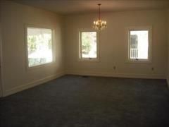 Foto del edificio - 637 Shades Crest Rd