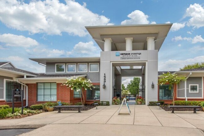 Foto del edificio - Campus Crossings on Brightside
