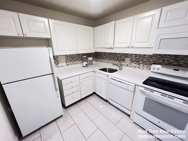 Foto del edificio - 101 Monmouth St