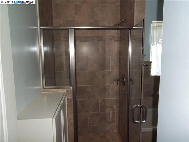 Building Photo - COMING SOON $3650 / 3 BR - VERY NICE REMOD...