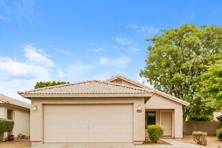 Building Photo - 2017 N 108th Dr