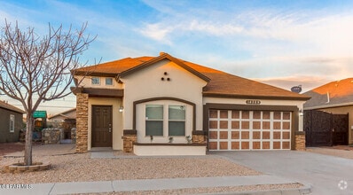 Building Photo - 14289 Desert Sky Dr