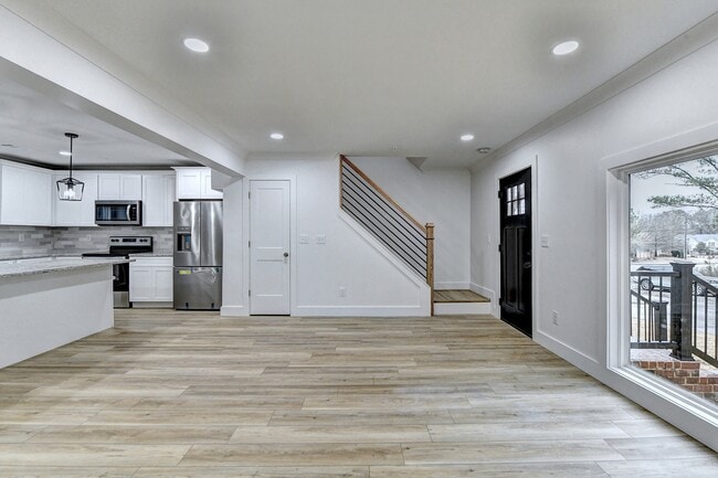 Building Photo - 3239 Castleberry Rd