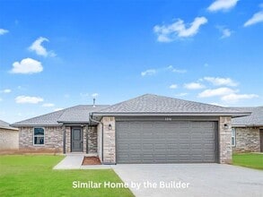 Building Photo - 1626 Highland Loop