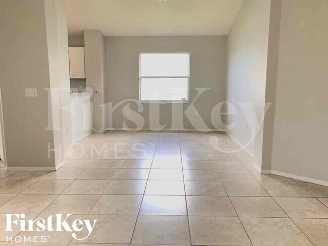 Foto del edificio - 1237 E Grove Ave