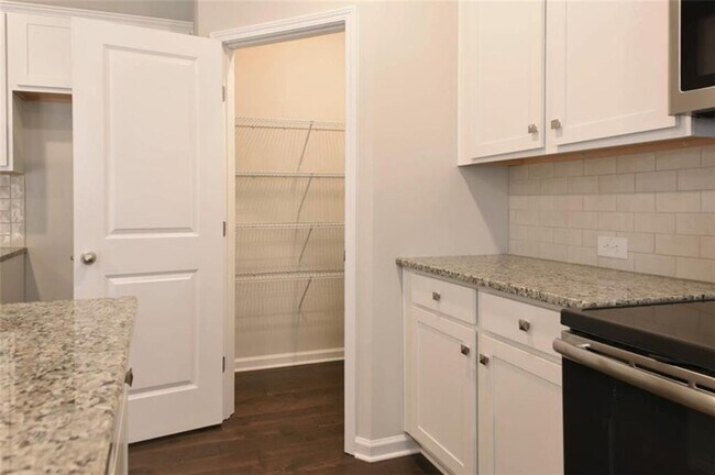 Building Photo - 2357 Bear Paw Dr