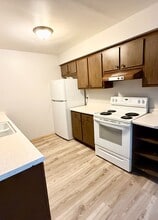 Building Photo - 1455-1465-1465 Sheridan Rd