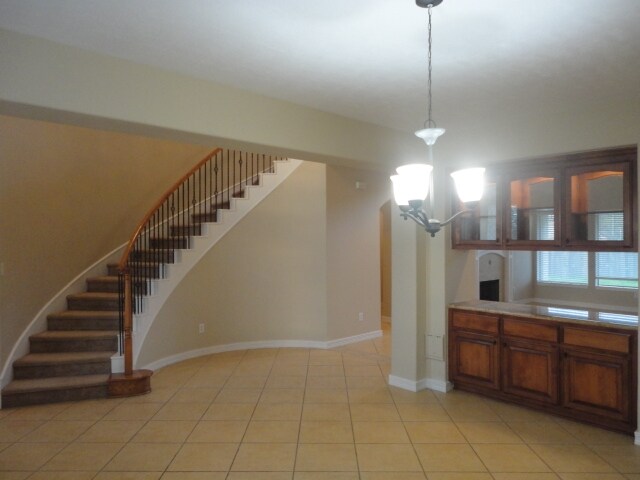 Foto del edificio - 325 Lancaster Ln