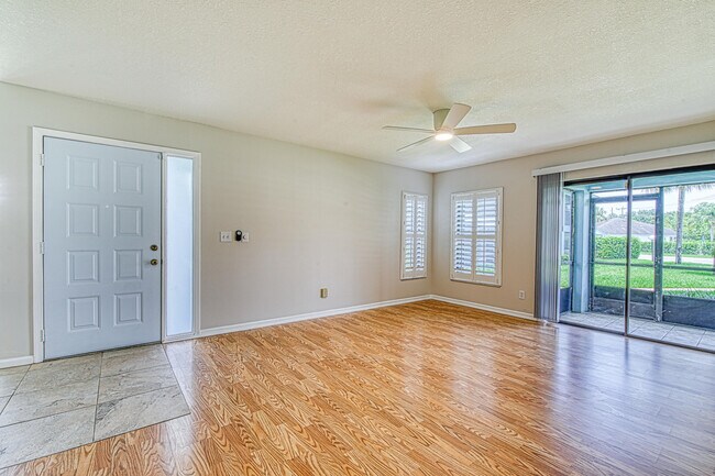 Building Photo - 950 S Kanner Hwy