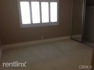 Foto del edificio - 27087 Ironwood Dr