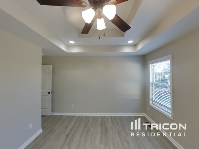 Building Photo - 456 Marble Ct
