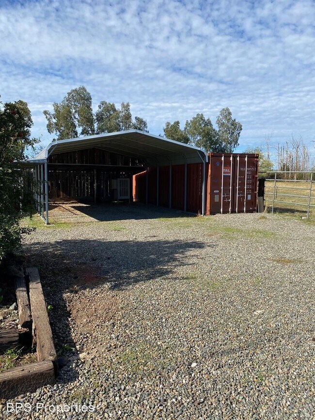 Foto del edificio - 3 br, 2 bath House - 6451 County Rd 5
