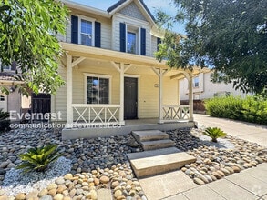 Building Photo - 246 W Recreo Way
