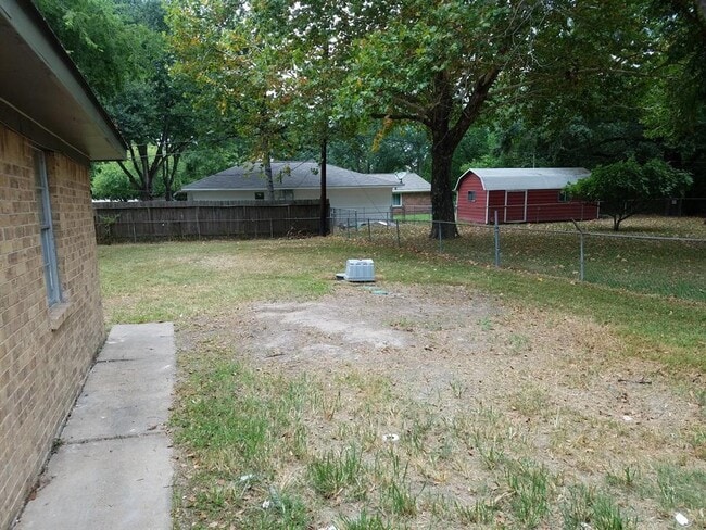 Building Photo - 10619 Hemwick Dr