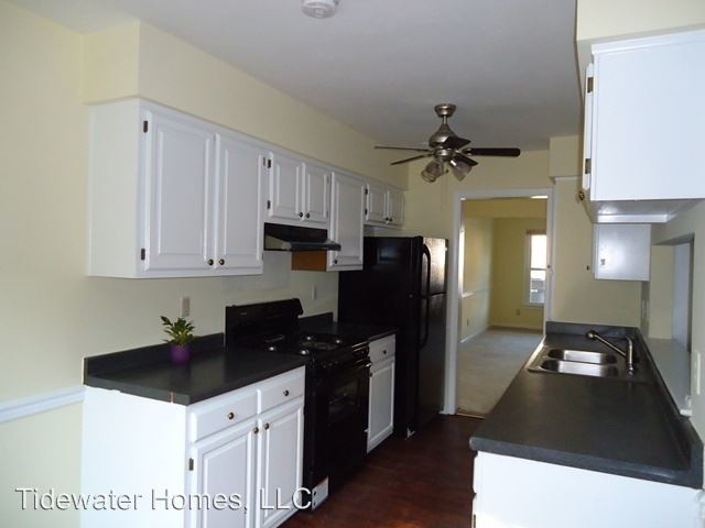 Building Photo - 3 br, 2.5 bath House - 1109 Gleaning Close