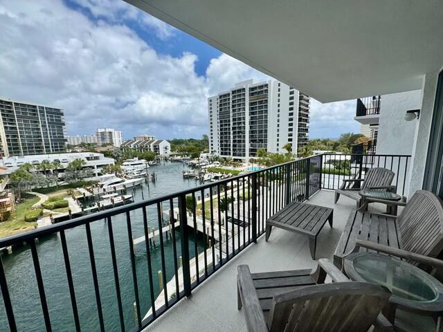 Foto del edificio - 4750 S Ocean Blvd