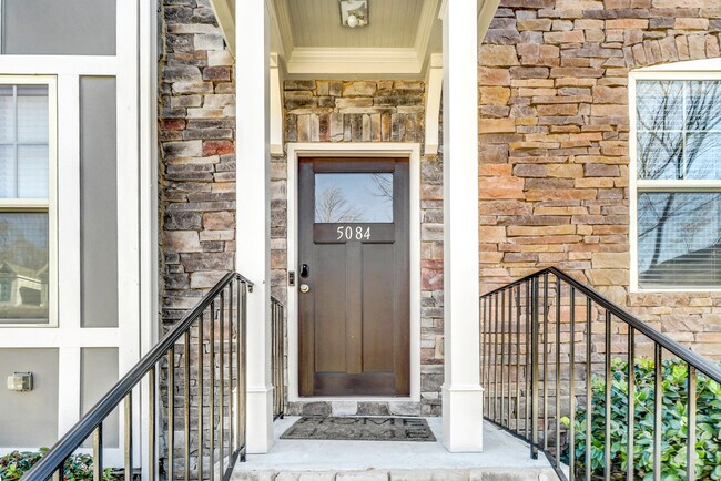 Foto del edificio - 5084 Whiteoak Ter SE