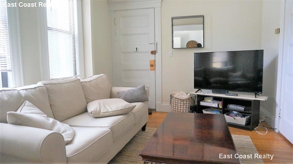 Foto principal - 72 Gardner St