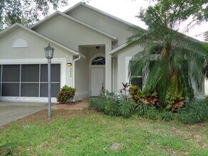 Building Photo - 2600 Alicia Ln