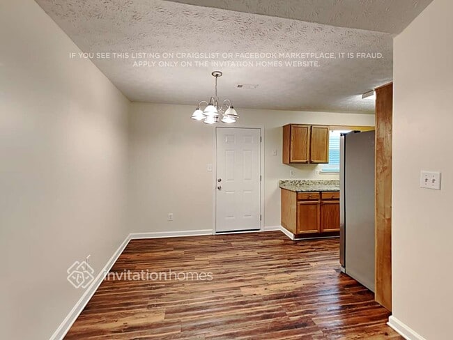 Building Photo - 175 Green Cir