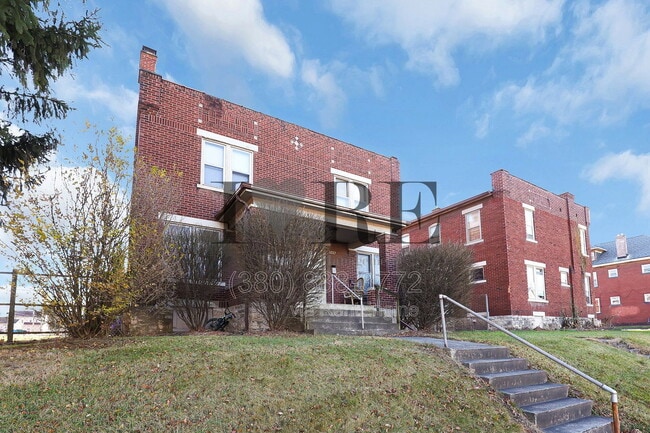 Building Photo - 1257 E Livingston Ave