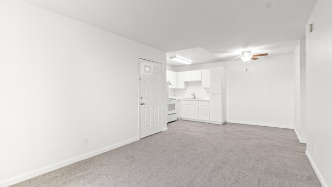 Building Photo - Nestor Regency