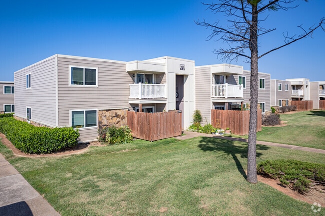 Building Photo - Southwinds