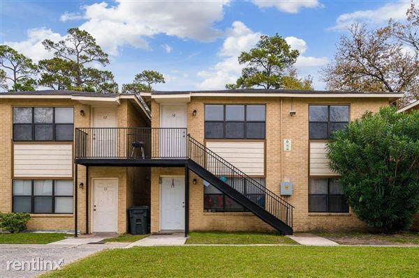 Primary Photo - 3620 Southmore Blvd