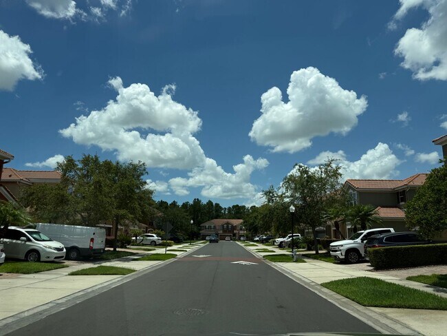 Foto del edificio - Come and Experience This Townhouse