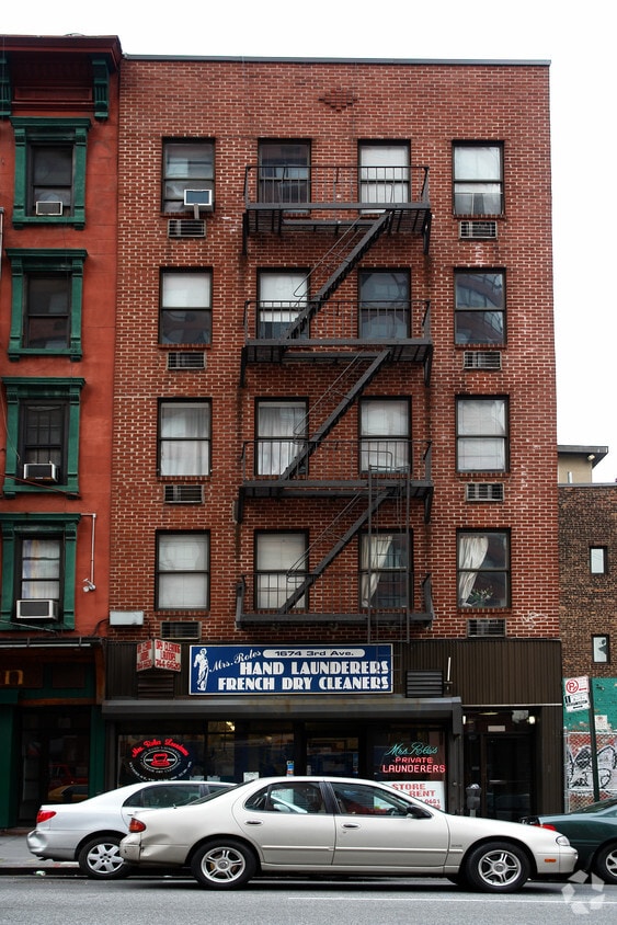 Building Photo - 1674 Third Ave