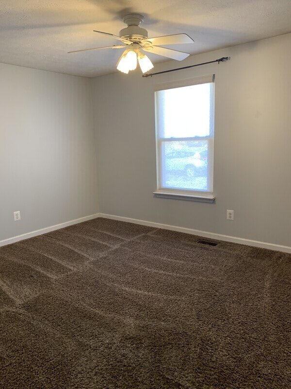 Building Photo - 2608 Laurel Valley Garth