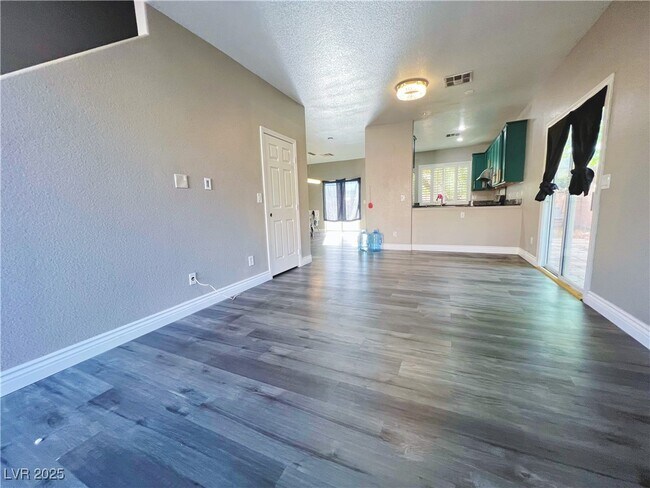 Foto del edificio - 5230 Monterey Park Cir