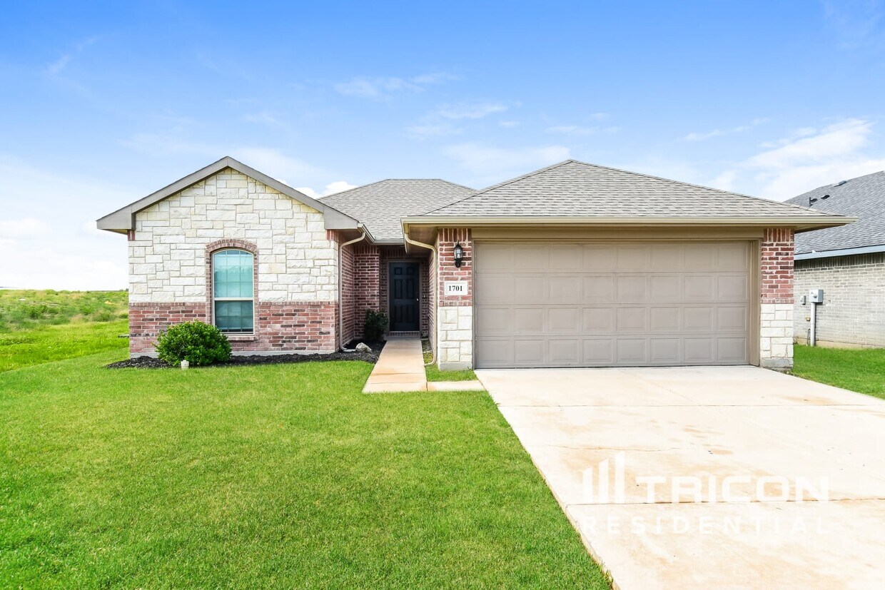 Foto principal - 1701 Crimson Ave