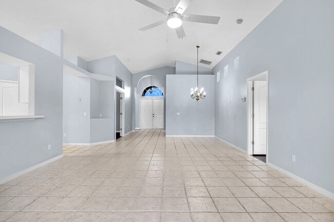 Building Photo - 2340 Commodores Club Blvd