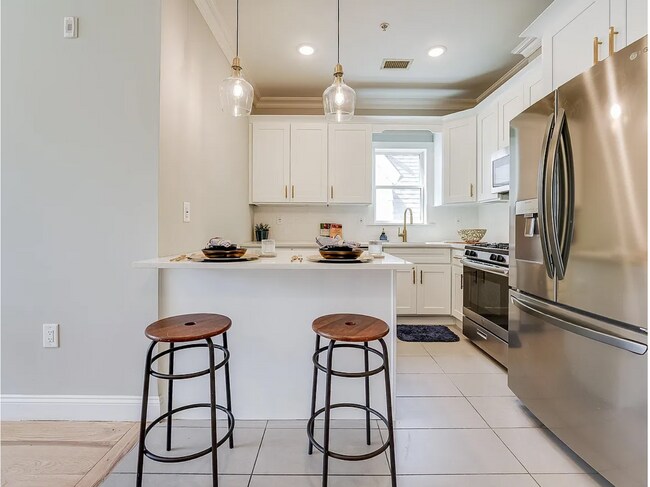 Kitchen - 2765 John F Kennedy Blvd