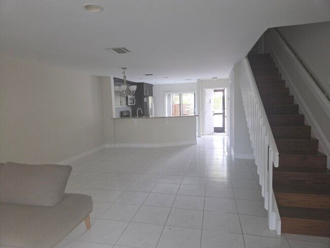 Foto del edificio - 7890 Lago Del Mar Dr