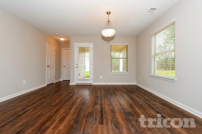 Foto del edificio - 90 Hanley Mill Dr