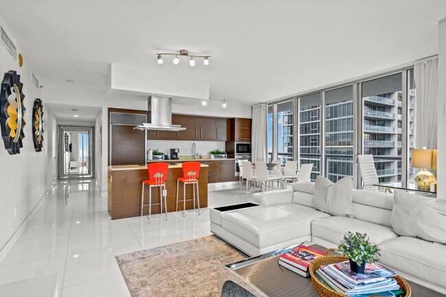 Foto del edificio - 485 Brickell Ave